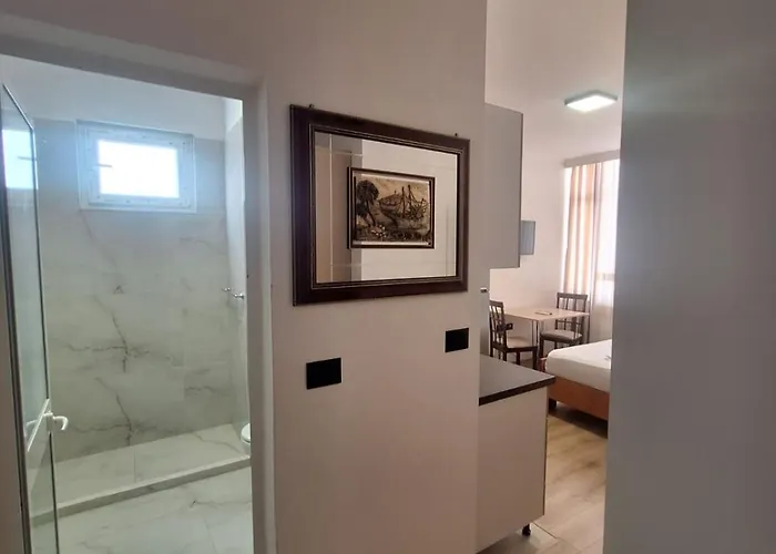 Apartamento Albania Cozy & Affordable Near Center Tirana